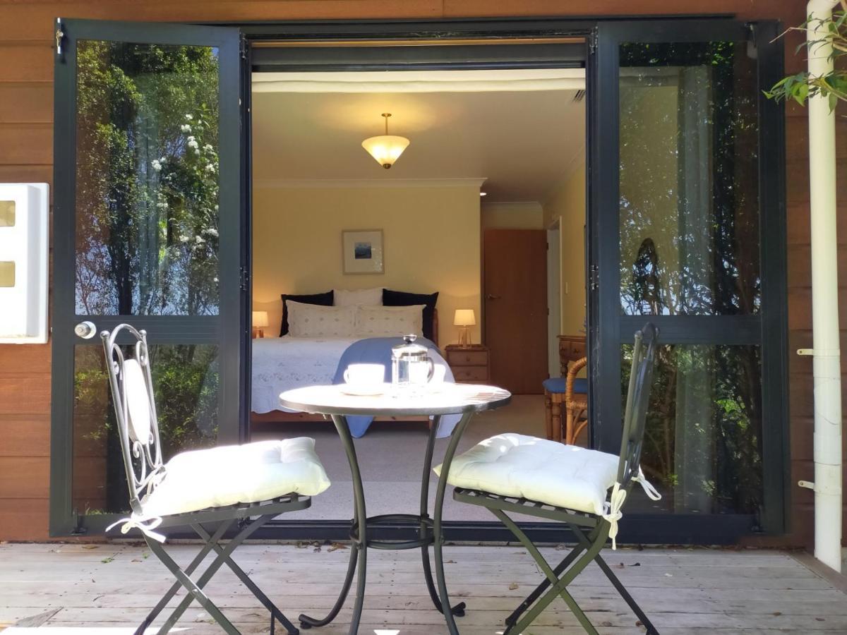 Dangela Boutique Lodge Auckland Exterior photo